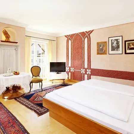 Hotel Hirsch